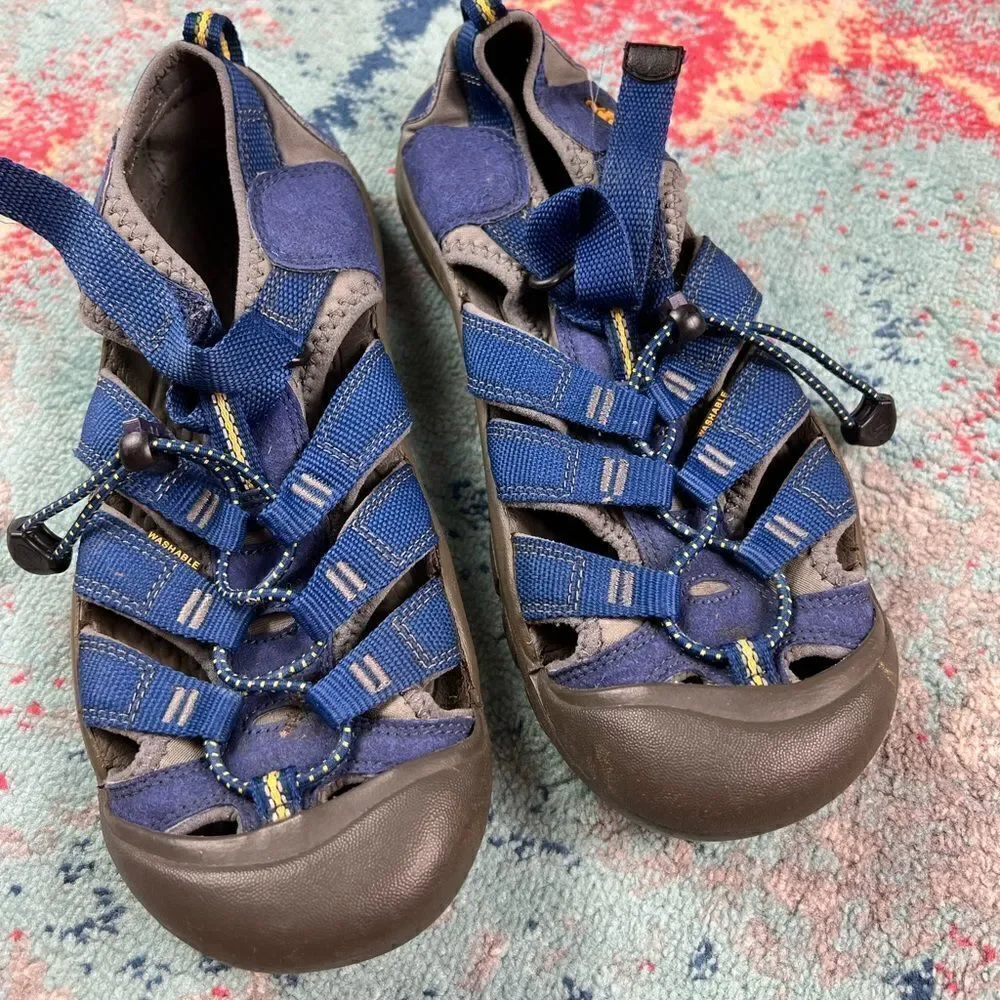 Keen Navy Womens Sandals Size 6